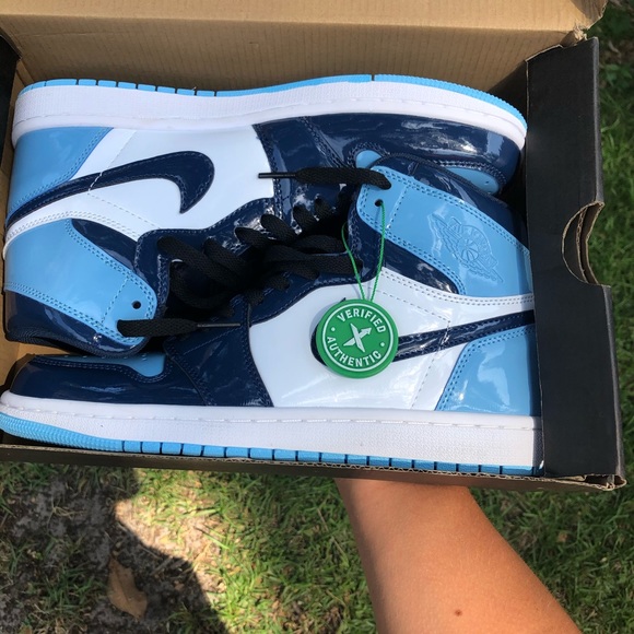 Air Jordan 1 UNC Patent - Picture 4 of 4